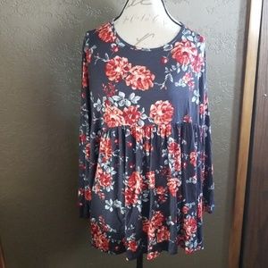 Gray floral tunic